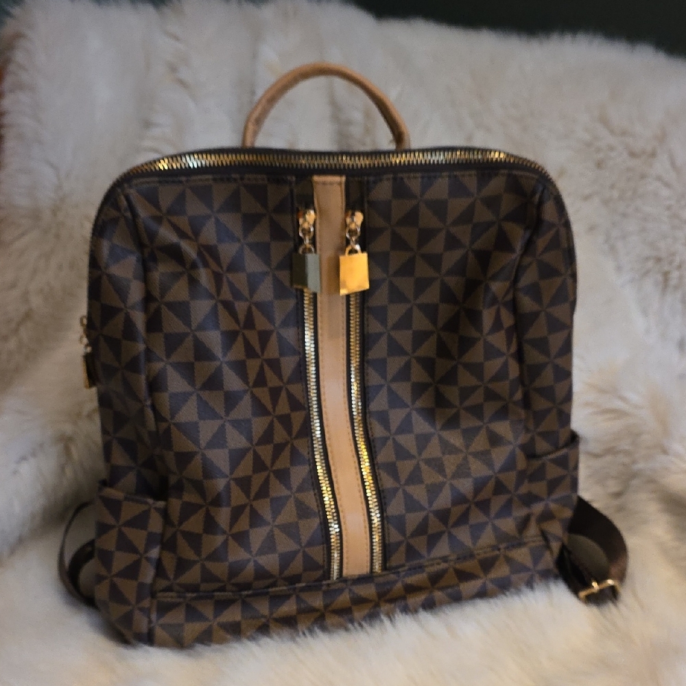 Elegant Brown Geometric Backpack